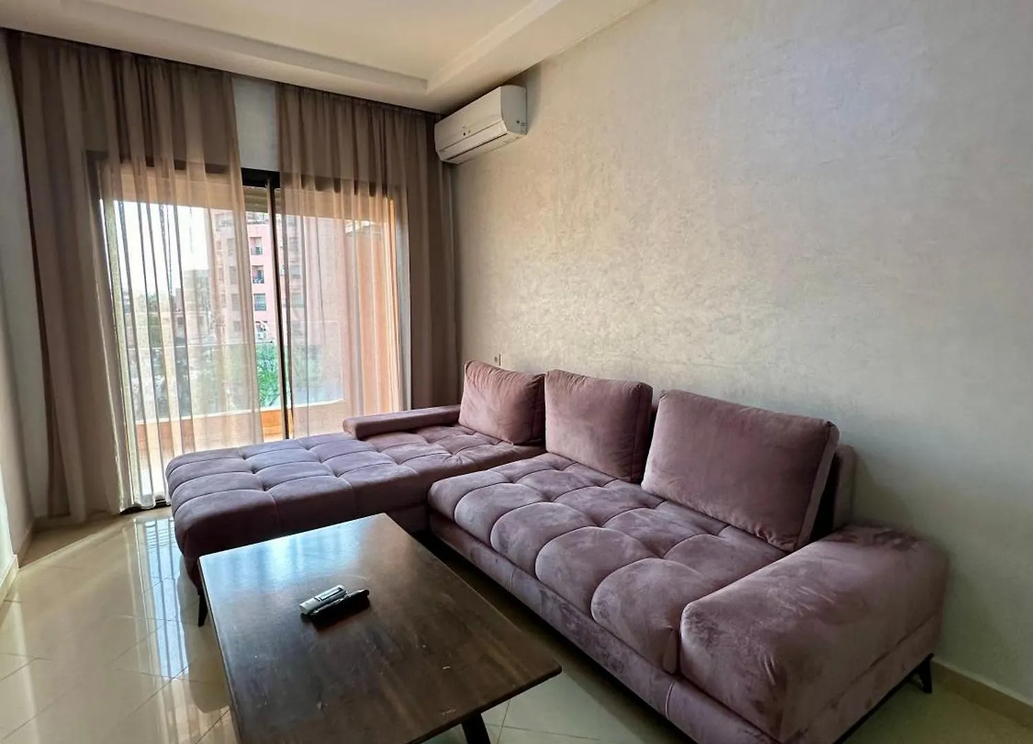 Chambre Salon A Avenue Med 6 Centre De Gueliz 10 location
